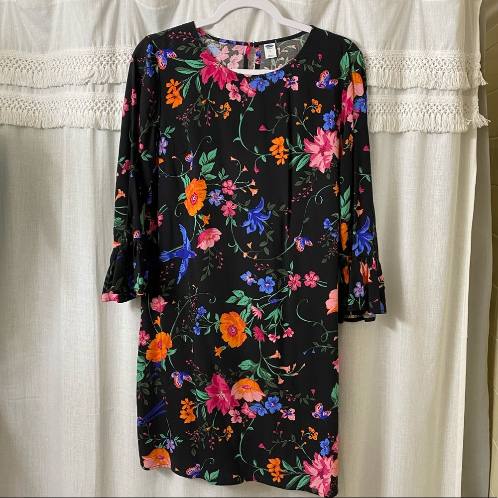 Floral dress with ruffle bell sleeves
